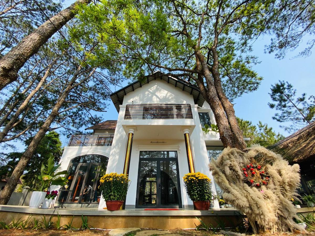 S'Nghe Homestay Mang Den Kon Von Kla Extérieur photo